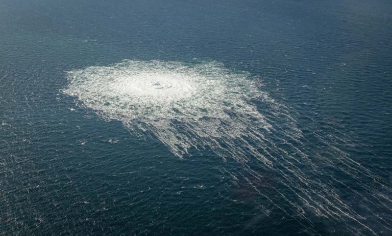 Gas leaks into the Baltic Sea from Nord Stream 1 and 2 pipelines